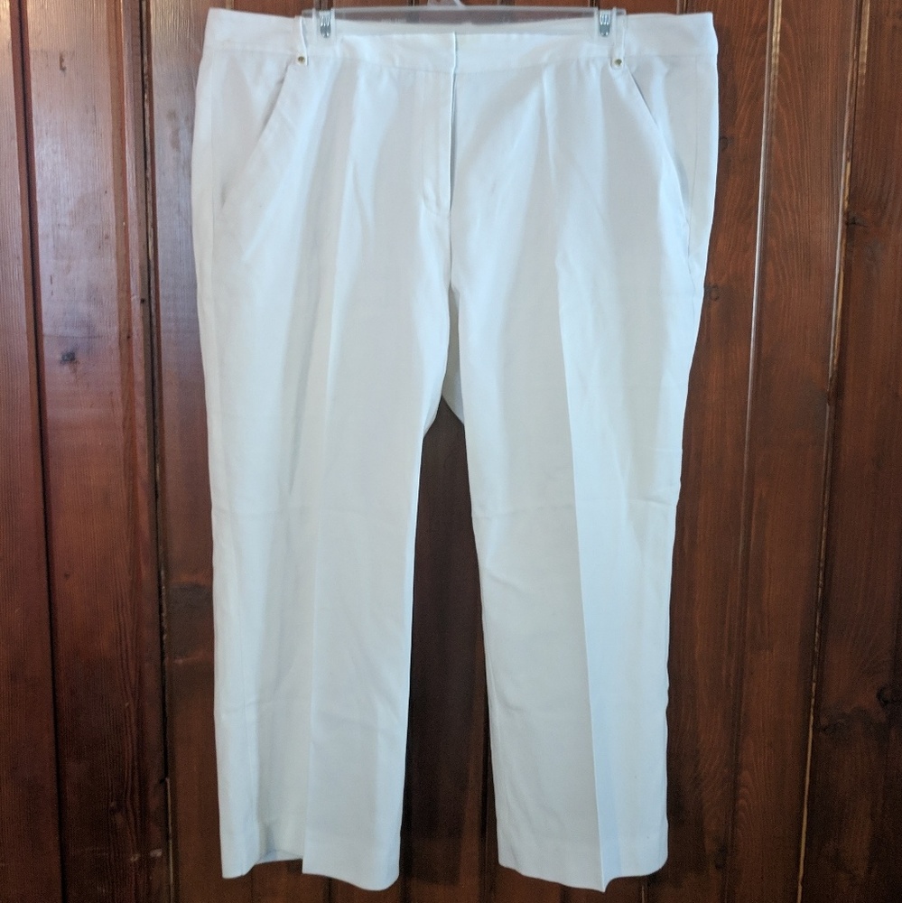 T Tahari White Capri Career Pants Size 14